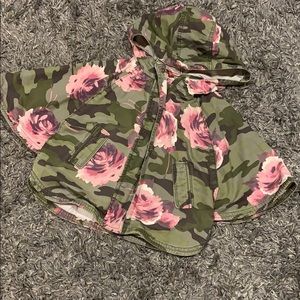 Girls Fatigue/Floral GAP Poncho